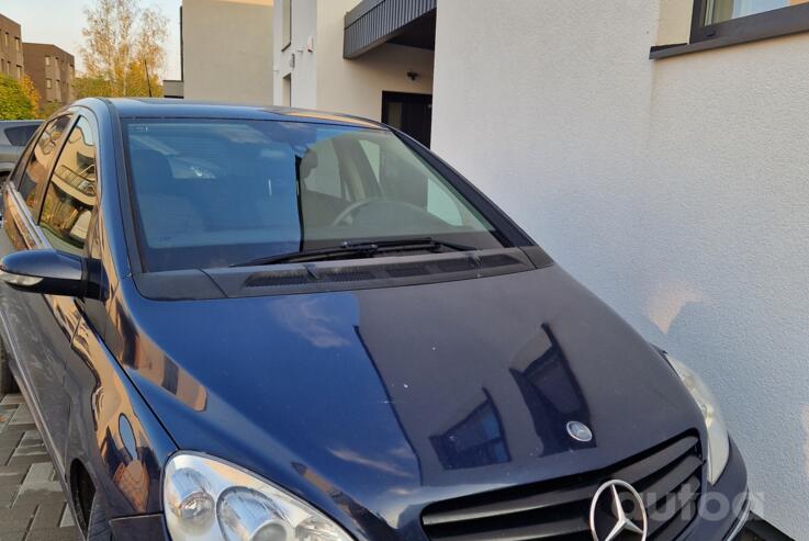 Mercedes-Benz B-Class W245 Hatchback