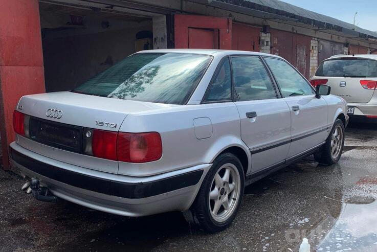 Audi 80 5 generation (B4)