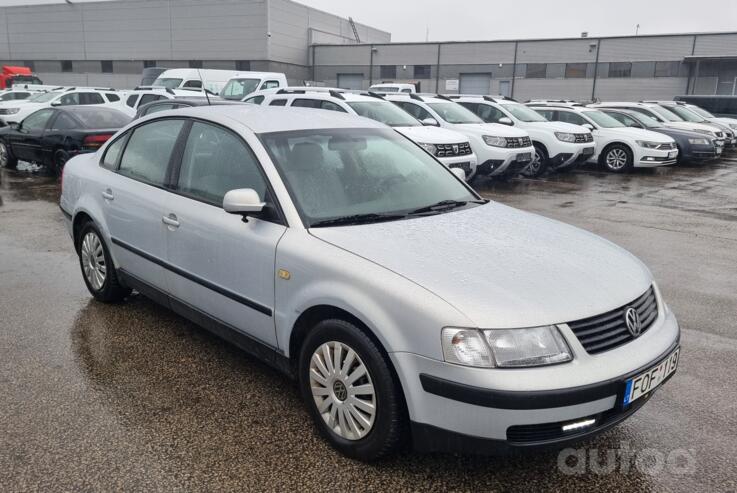 Volkswagen Passat B5 Sedan 4-doors