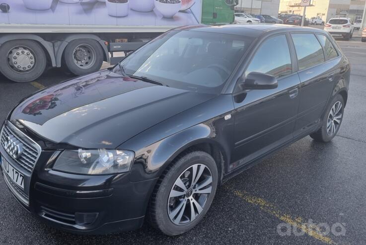 Audi A3 8P/8PA [restyling] Sportback hatchback 5-doors