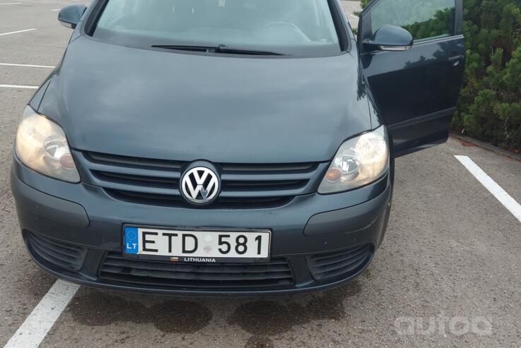 Volkswagen Golf Plus 1 generation