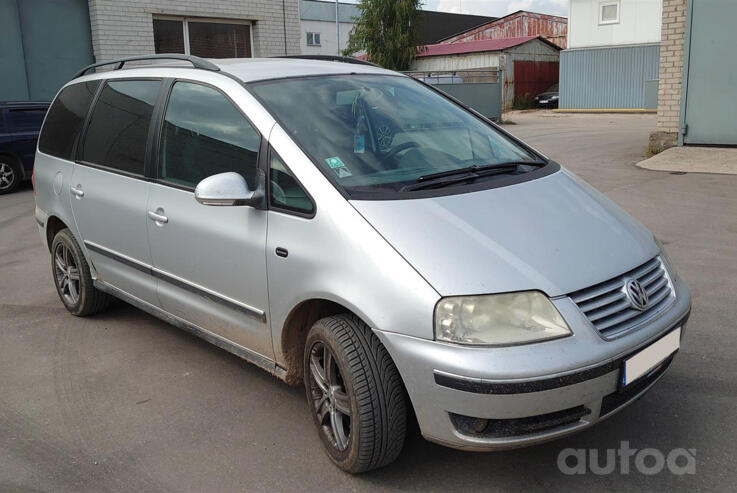Volkswagen Sharan 1 generation [2th restyling] Minivan