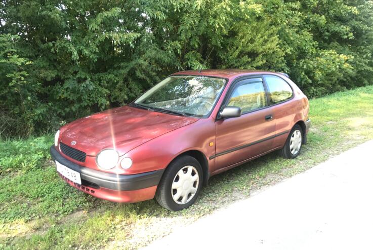 Toyota Corolla E110 [restyling] Hatchback