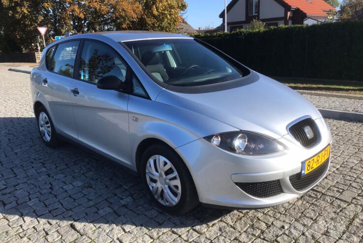 SEAT Toledo 3 generation Hatchback