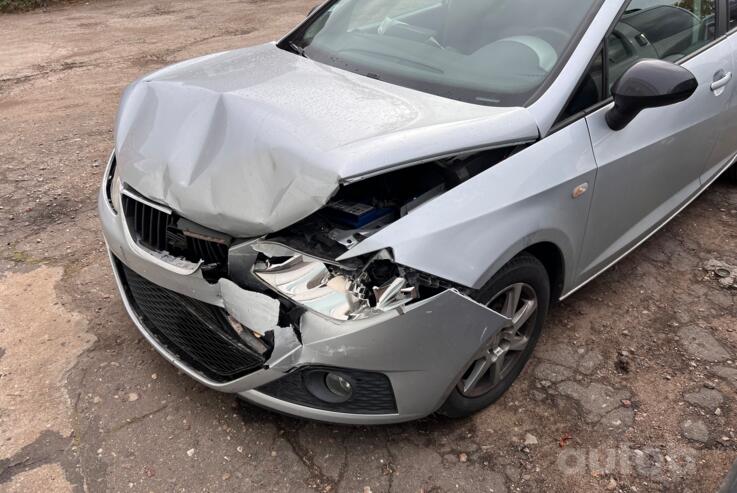 SEAT Ibiza 4 generation Hatchback 5-doors