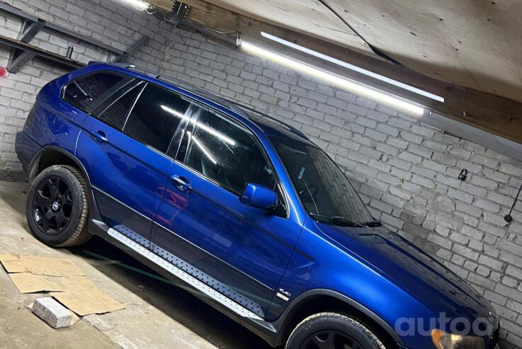 BMW X5 E53 Crossover