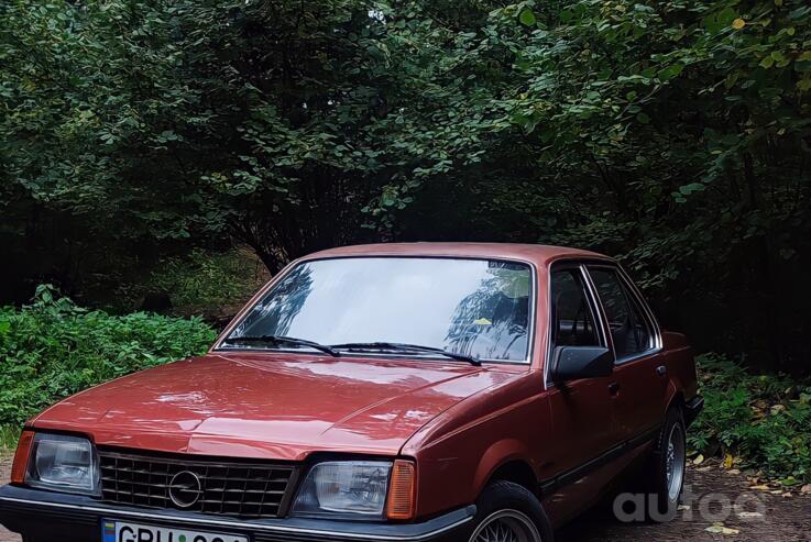 Opel Ascona C Sedan 4-doors