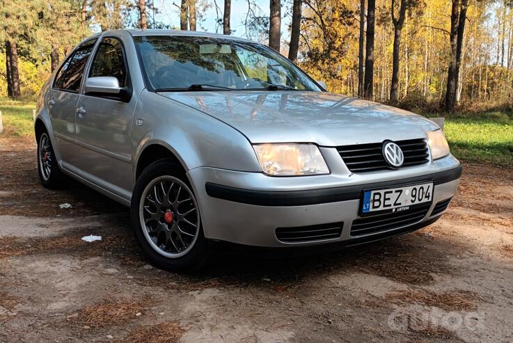 Volkswagen Jetta 4 generation Sedan