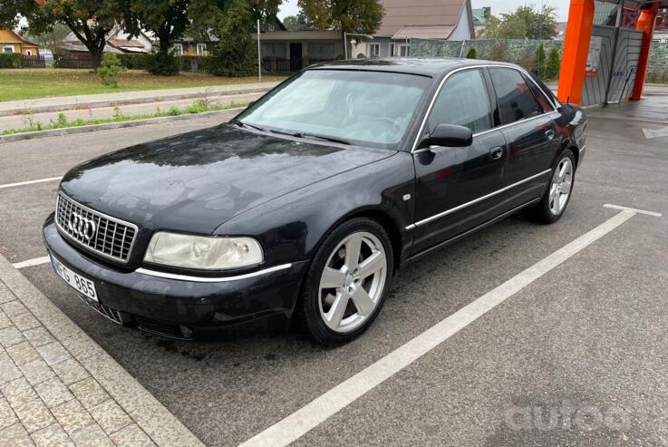 Audi A8 D2/4D [restyling] Sedan 4-doors