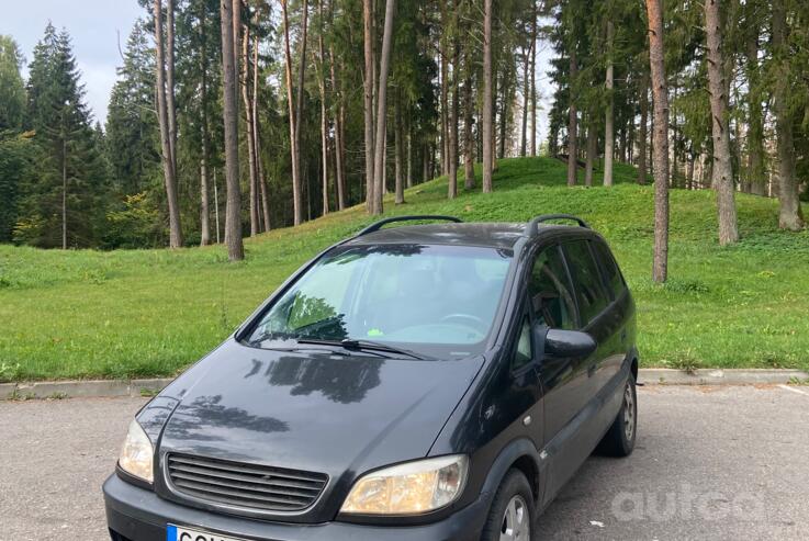 Opel Zafira A Minivan 5-doors