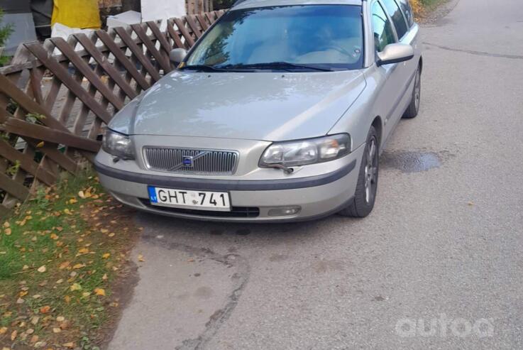 Volvo V70 1 generation R wagon 5-doors