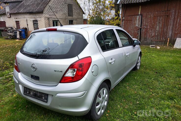 Opel Corsa D Hatchback 5-doors