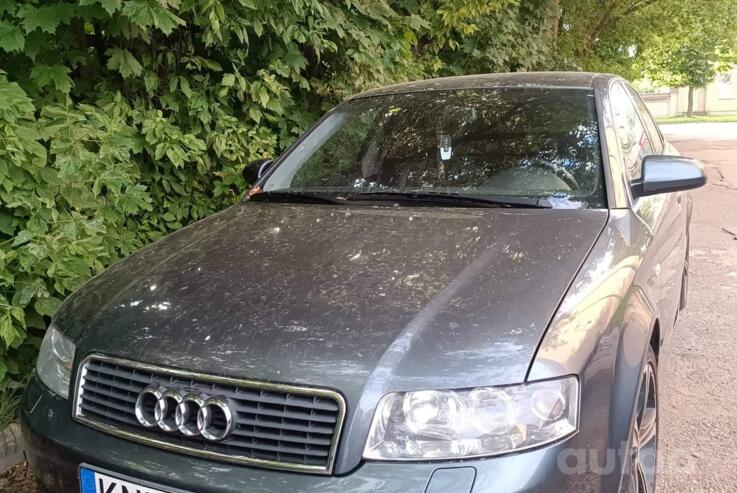 Audi A4 B6 Sedan