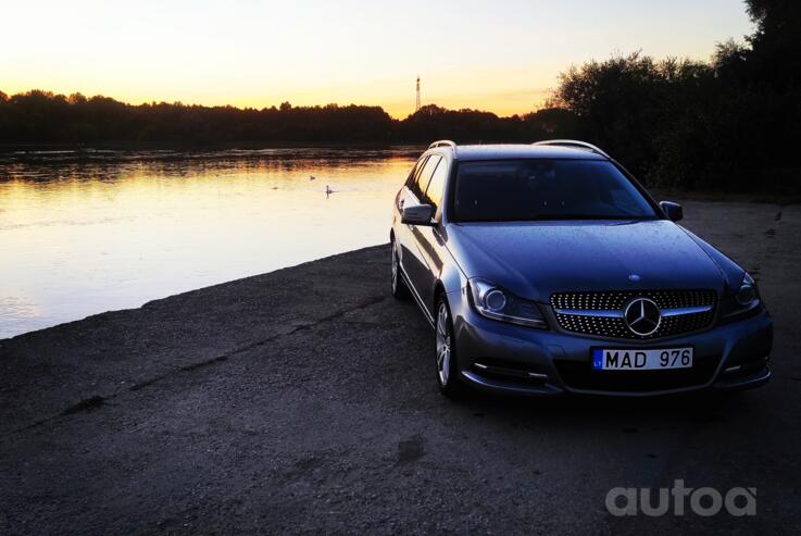 Mercedes-Benz C-Class W204/S204/C204 [restyling] wagon 5-doors