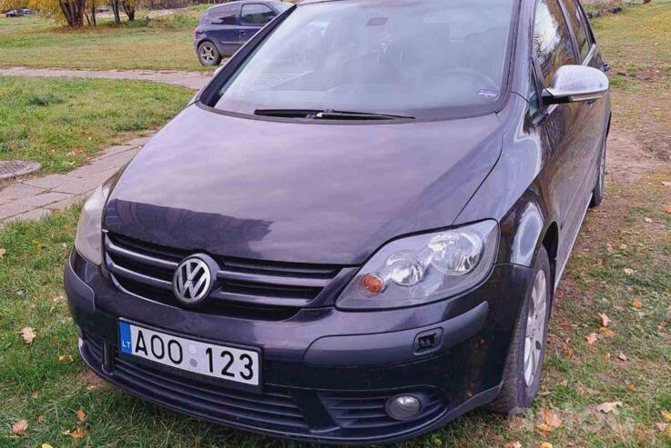 Volkswagen Golf Plus 1 generation