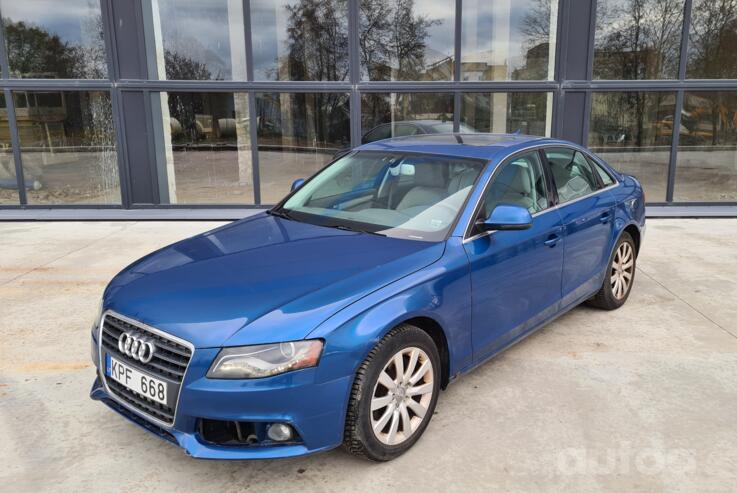 Audi A4 B8/8K Sedan 4-doors