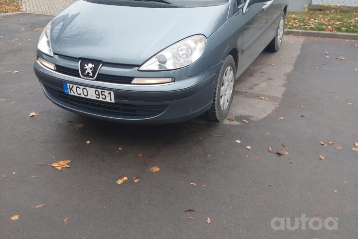 Peugeot 807 1 generation Minivan