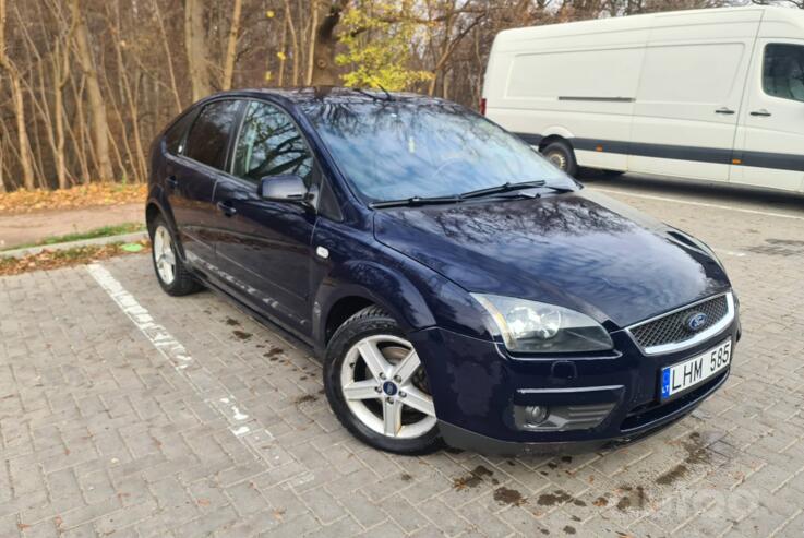 Ford Focus 2 generation Hatchback 5-doors