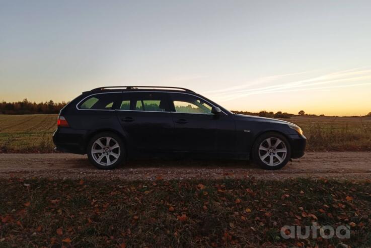 BMW 5 Series E60/E61 Touring wagon