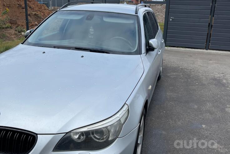 BMW 5 Series E60/E61 Touring wagon