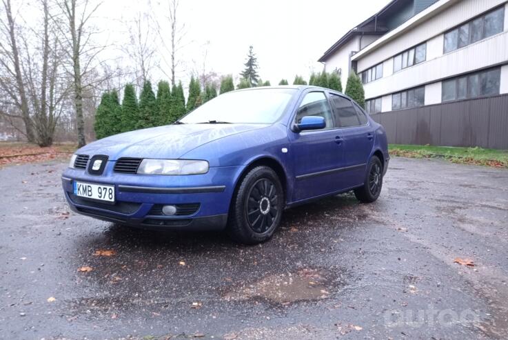 SEAT Toledo 2 generation Sedan