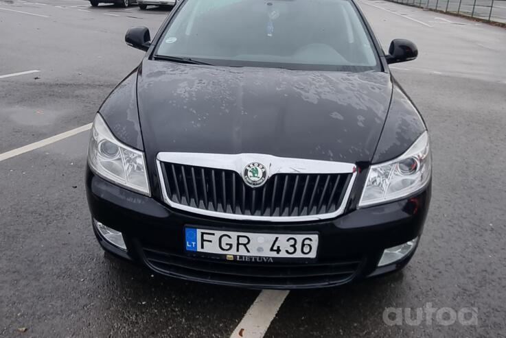 Skoda Octavia 2 generation [restyling] Liftback 5-doors