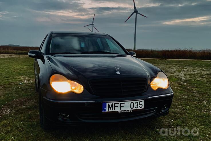 Mercedes-Benz C-Class W203/S203/CL203 Sedan