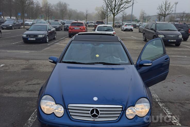 Mercedes-Benz C-Class W203/S203/CL203 Coupe 3-doors