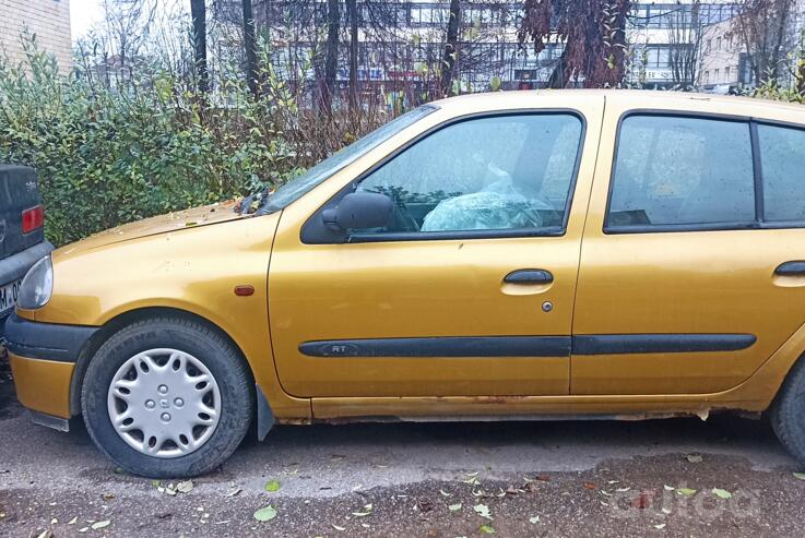 Renault Clio 2 generation Hatchback 5-doors
