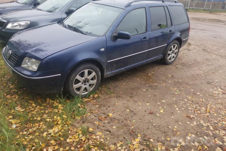 Volkswagen Bora 1 generation Variant wagon