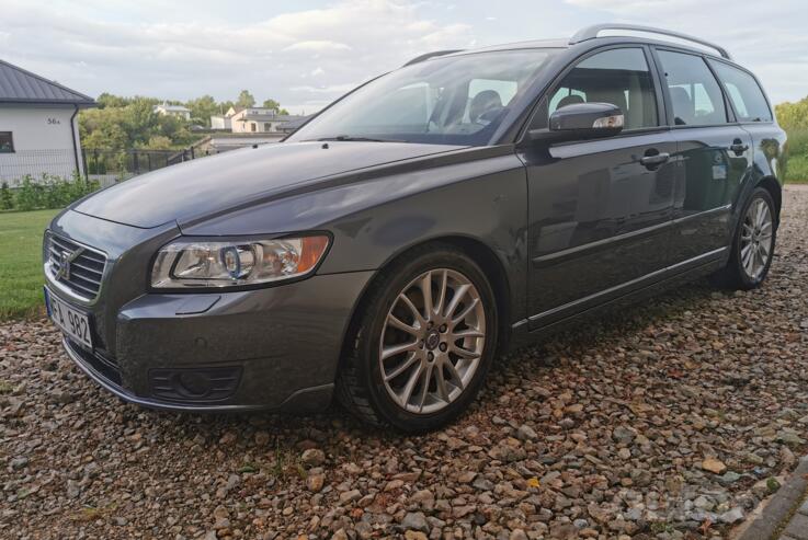 Volvo V50 1 generation [restyling]