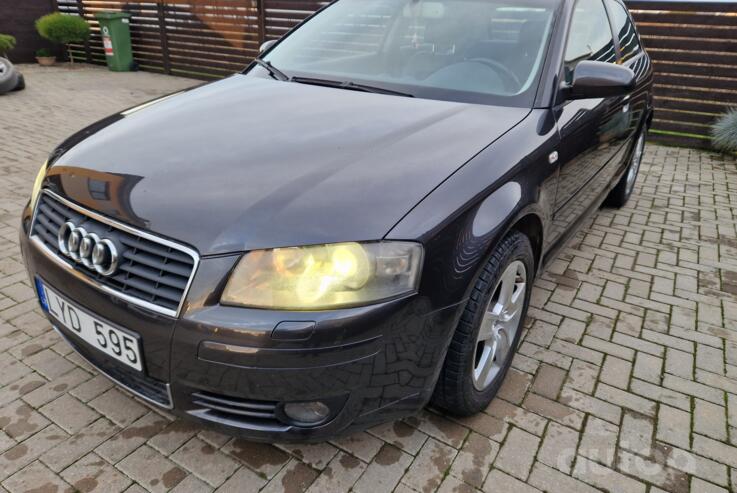 Audi A3 8P Hatchback 3-doors
