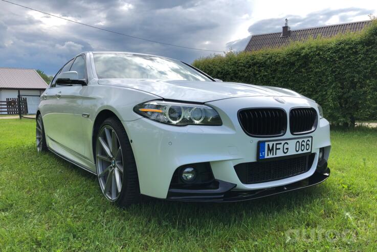 BMW 5 Series F07/F10/F11 [restyling] Sedan