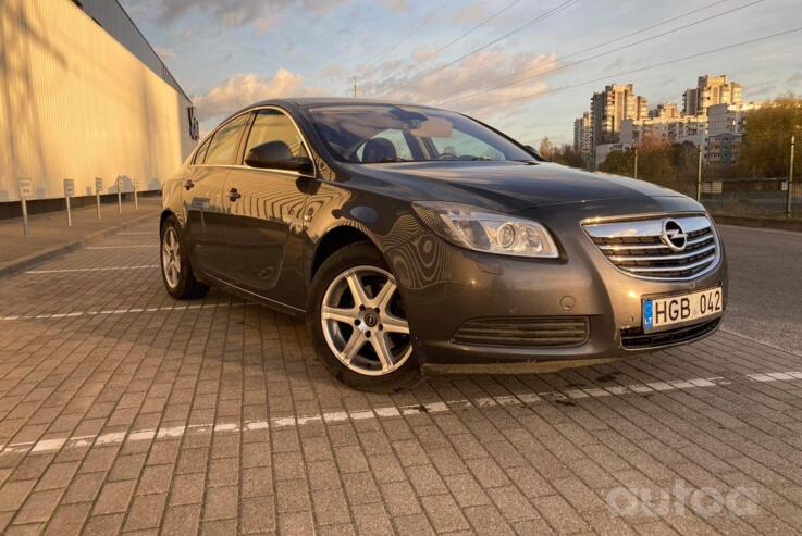 Opel Insignia A Sedan 4-doors