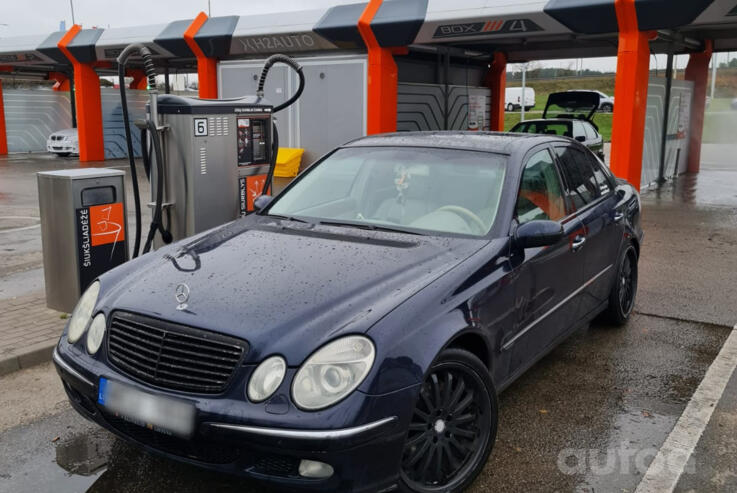 Mercedes-Benz E-Class W211/S211 Sedan 4-doors