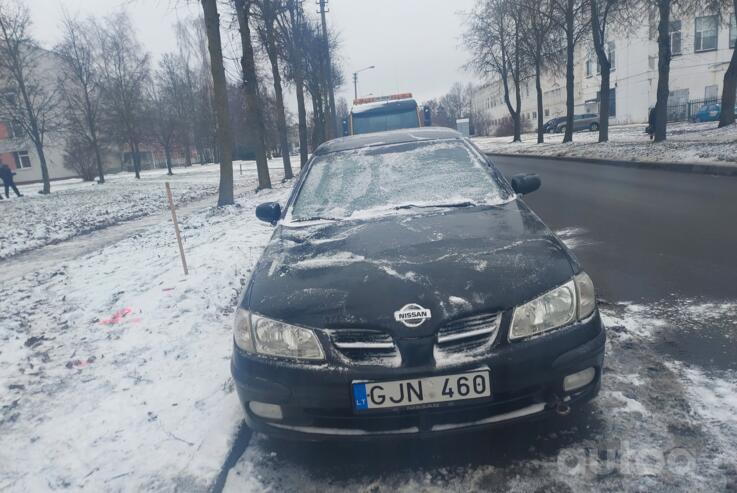 Nissan Almera N16 Hatchback 5-doors