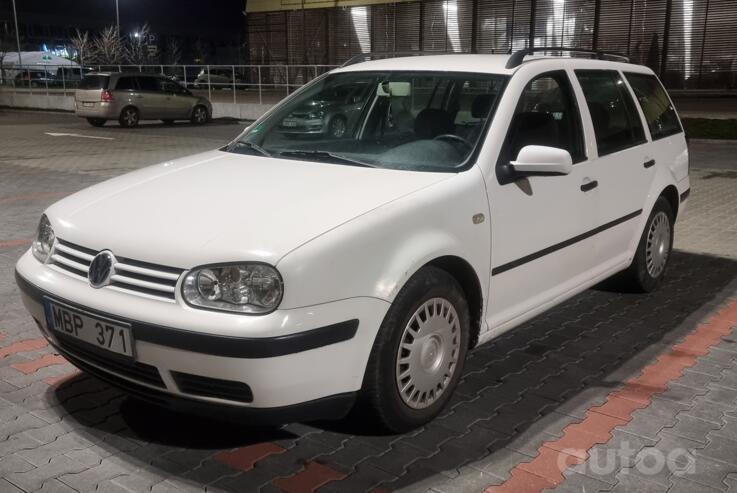 Volkswagen Golf 4 generation wagon