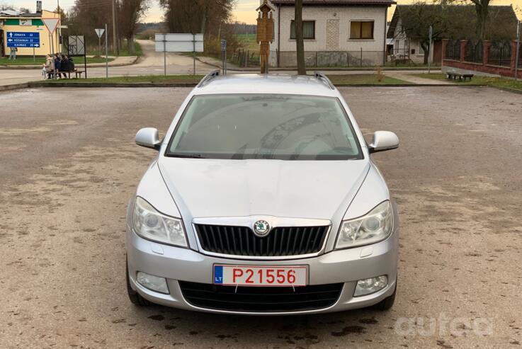 Skoda Octavia 2 generation [restyling] Combi wagon 5-doors