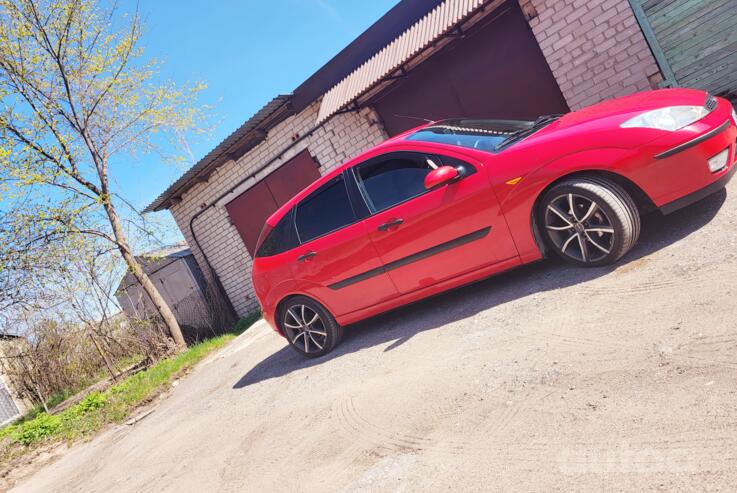 Ford Focus 1 generation Hatchback 5-doors