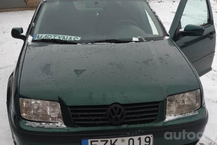 Volkswagen Bora 1 generation Sedan