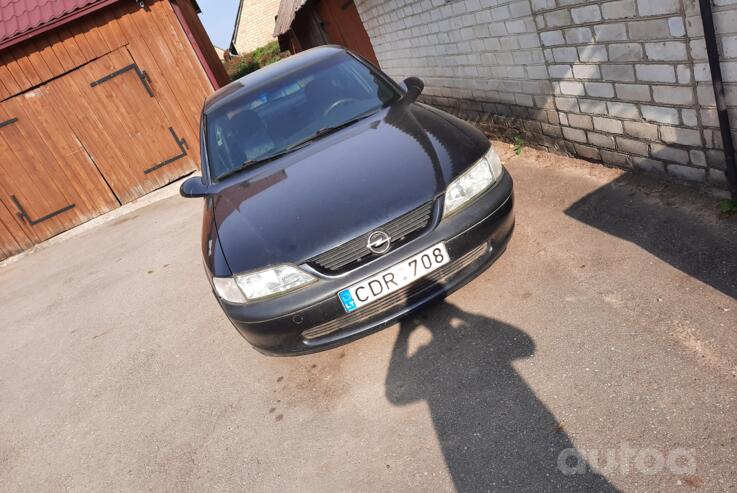 Opel Vectra B Sedan 4-doors
