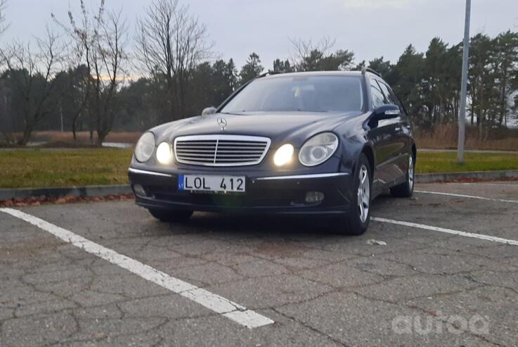 Mercedes-Benz E-Class W211/S211 wagon 5-doors
