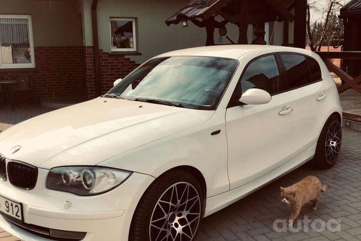 BMW 1 Series E81/E82/E87/E88 [restyling] Hatchback 5-doors