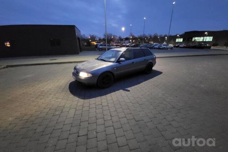 Audi A4 B5 [restyling] Avant wagon 5-doors