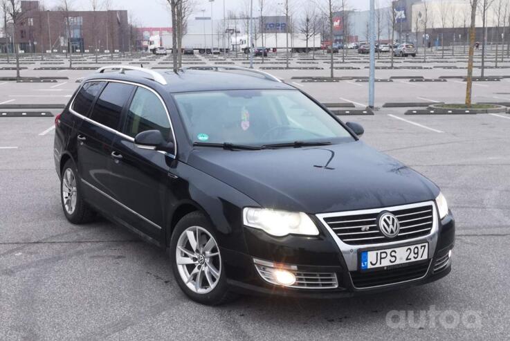 Volkswagen Passat B6 wagon 5-doors
