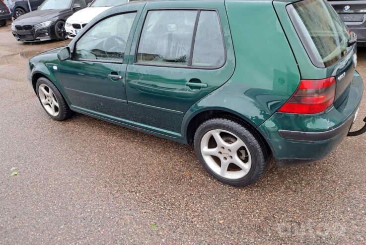 Volkswagen Golf 4 generation Hatchback 5-doors