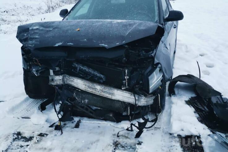 Audi A4 B8/8K Sedan 4-doors