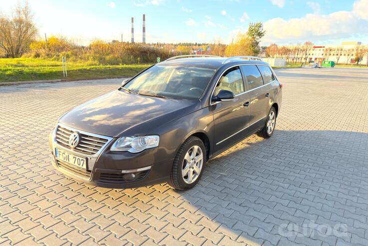 Volkswagen Passat B6 wagon 5-doors