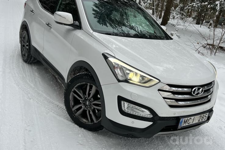 Hyundai Santa Fe DM Crossover 5-doors