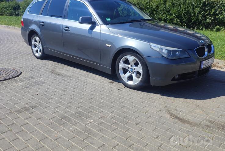 BMW 5 Series E60/E61 Touring wagon